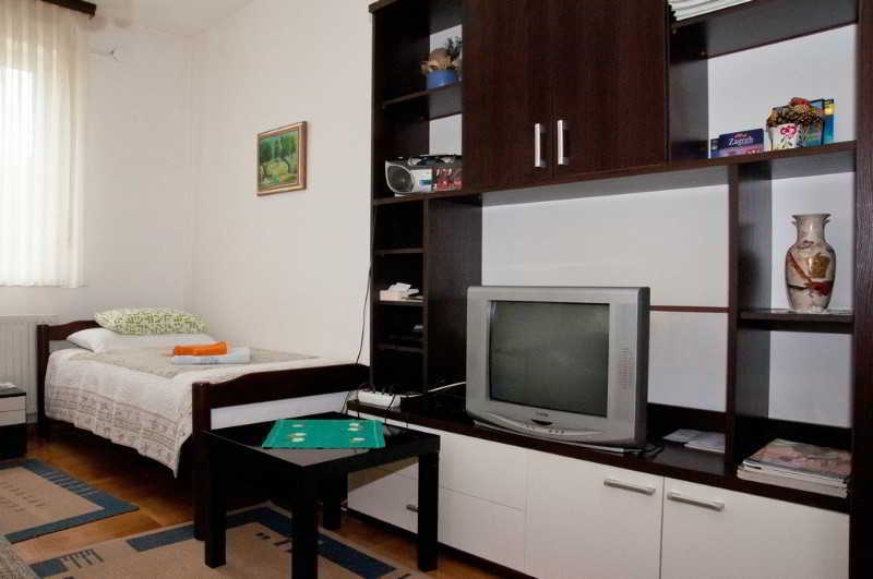 Apartman Urbana Villa ザグレブ エクステリア 写真