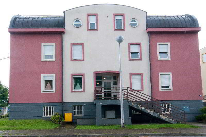 Apartman Urbana Villa ザグレブ エクステリア 写真